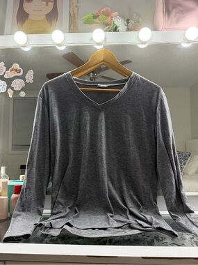 2000s Grey Long Sleeve